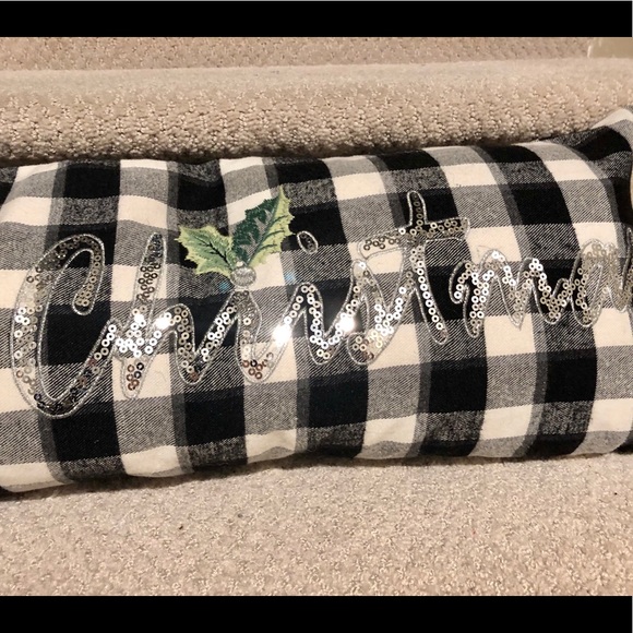 Merry Christmas Buffalo Check Pillow Cover - Picture 4 of 11